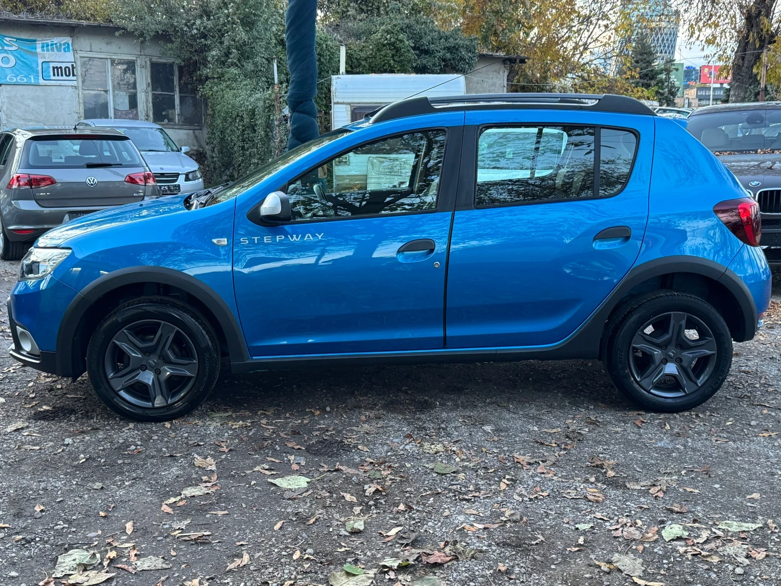 Dacia Sandero Уникално Запазен Автомобл! - изображение 5
