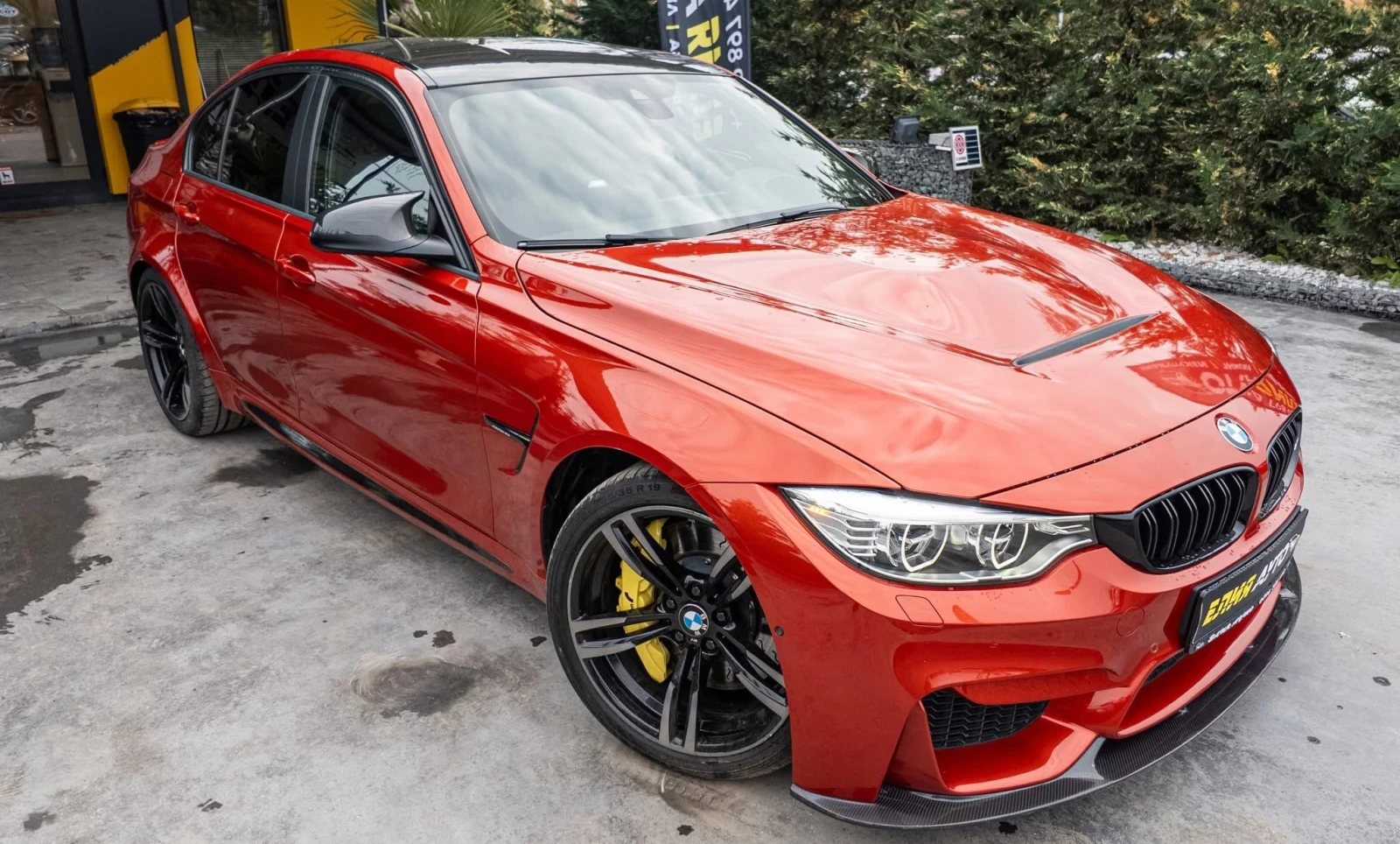 BMW M3 30 JAHRE EDITION FULL CARBON AKRAPOVIC ЛИЗИНГ 100% - изображение 5