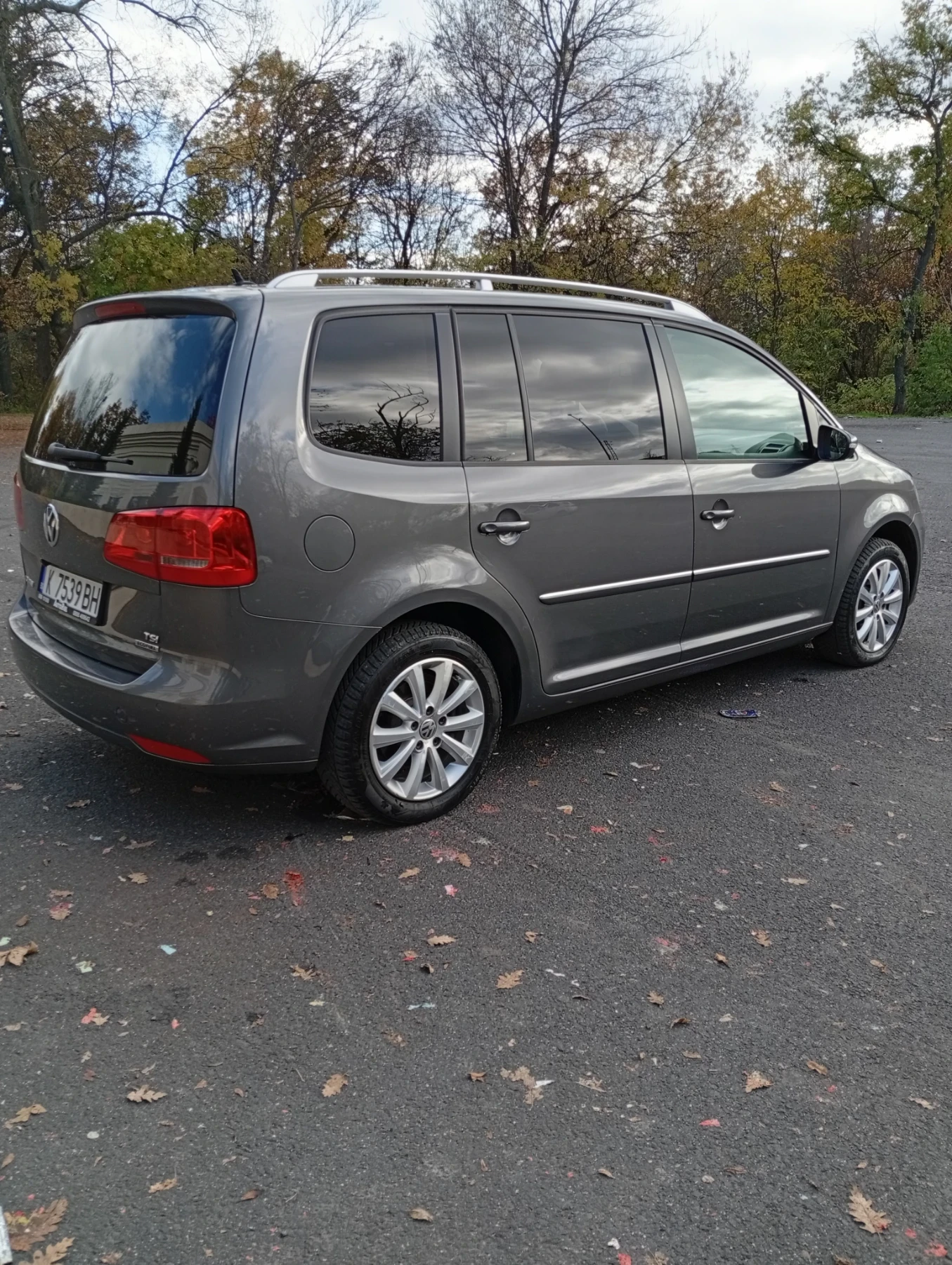 VW Touran 1.4tsi ecofuel 150ks 6+ 1 Места - изображение 5