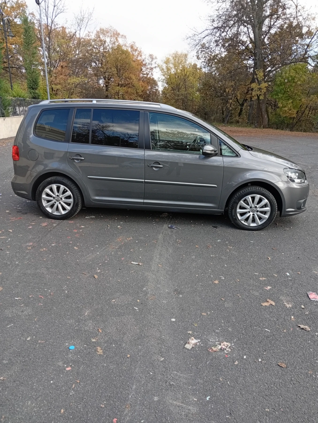 VW Touran 1.4tsi ecofuel 150ks 6+ 1 Места - изображение 6