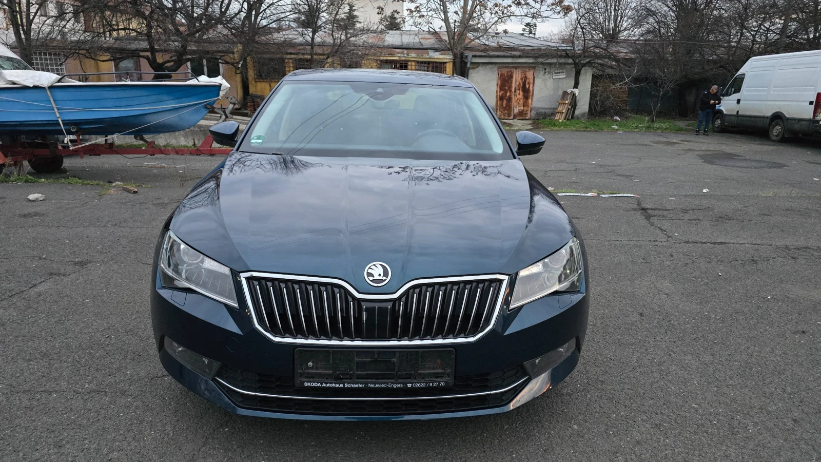 Skoda Superb 2.0 TDI - изображение 3