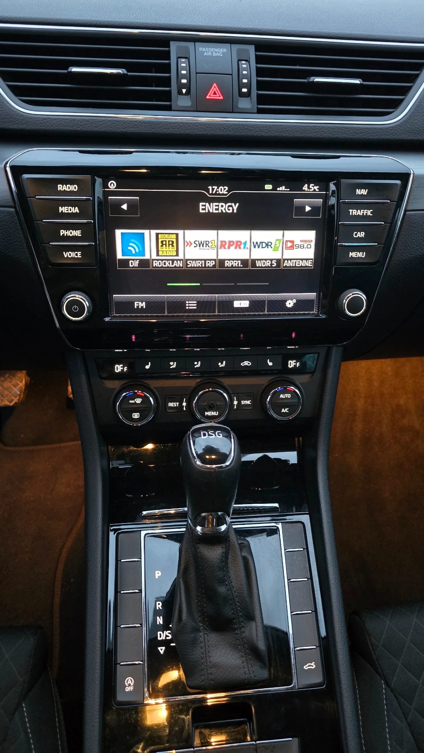 Skoda Superb 2.0 TDI | Mobile.bg � ����������� 14
