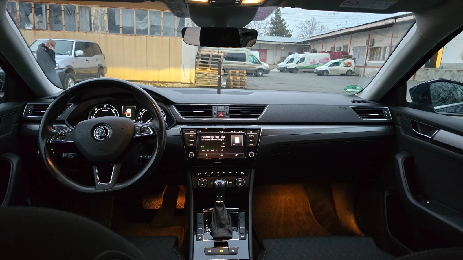Skoda Superb 2.0 TDI | Mobile.bg � ����������� 13