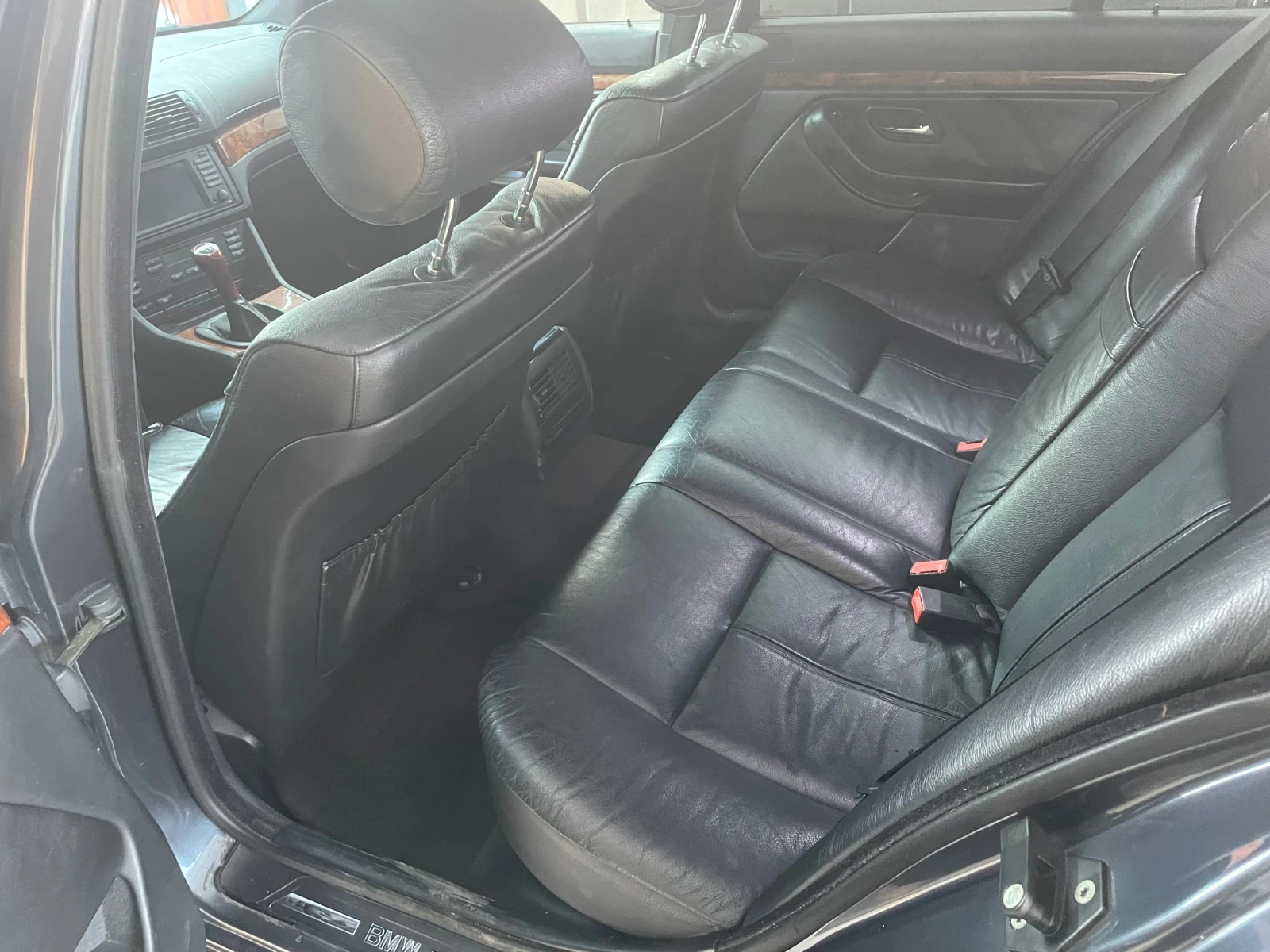 BMW 520 2.0, снимка 12 - Автомобили и джипове - 53863918