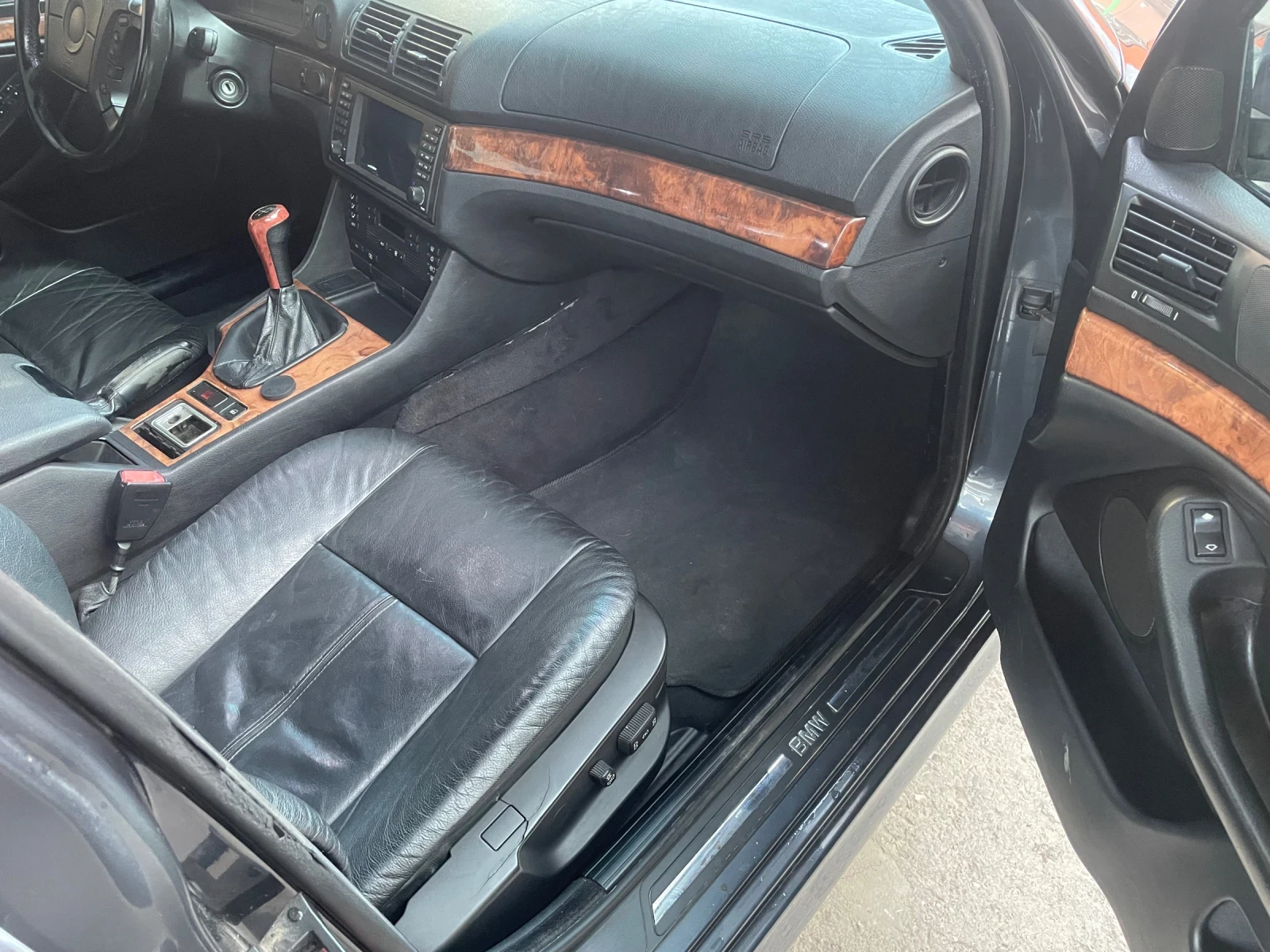 BMW 520 2.0, снимка 9 - Автомобили и джипове - 53863918