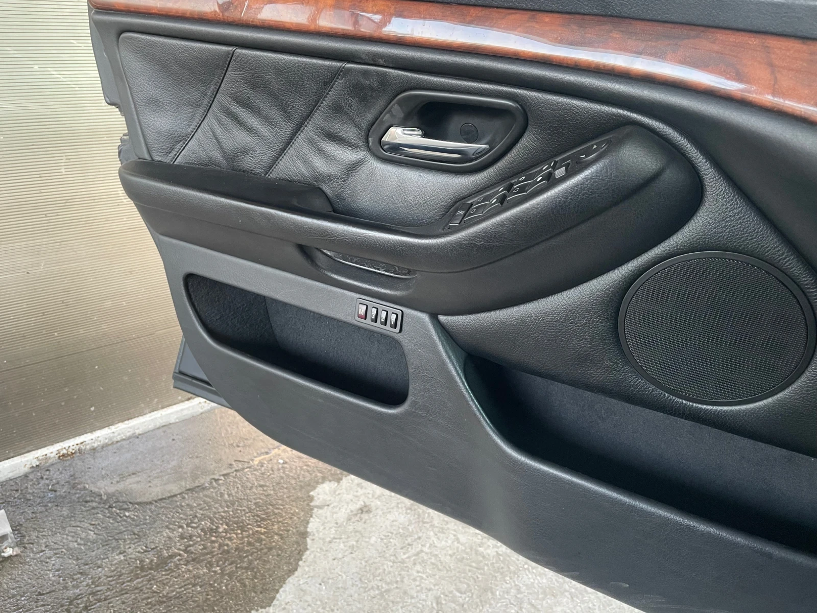 BMW 520 2.0, снимка 5 - Автомобили и джипове - 53863918