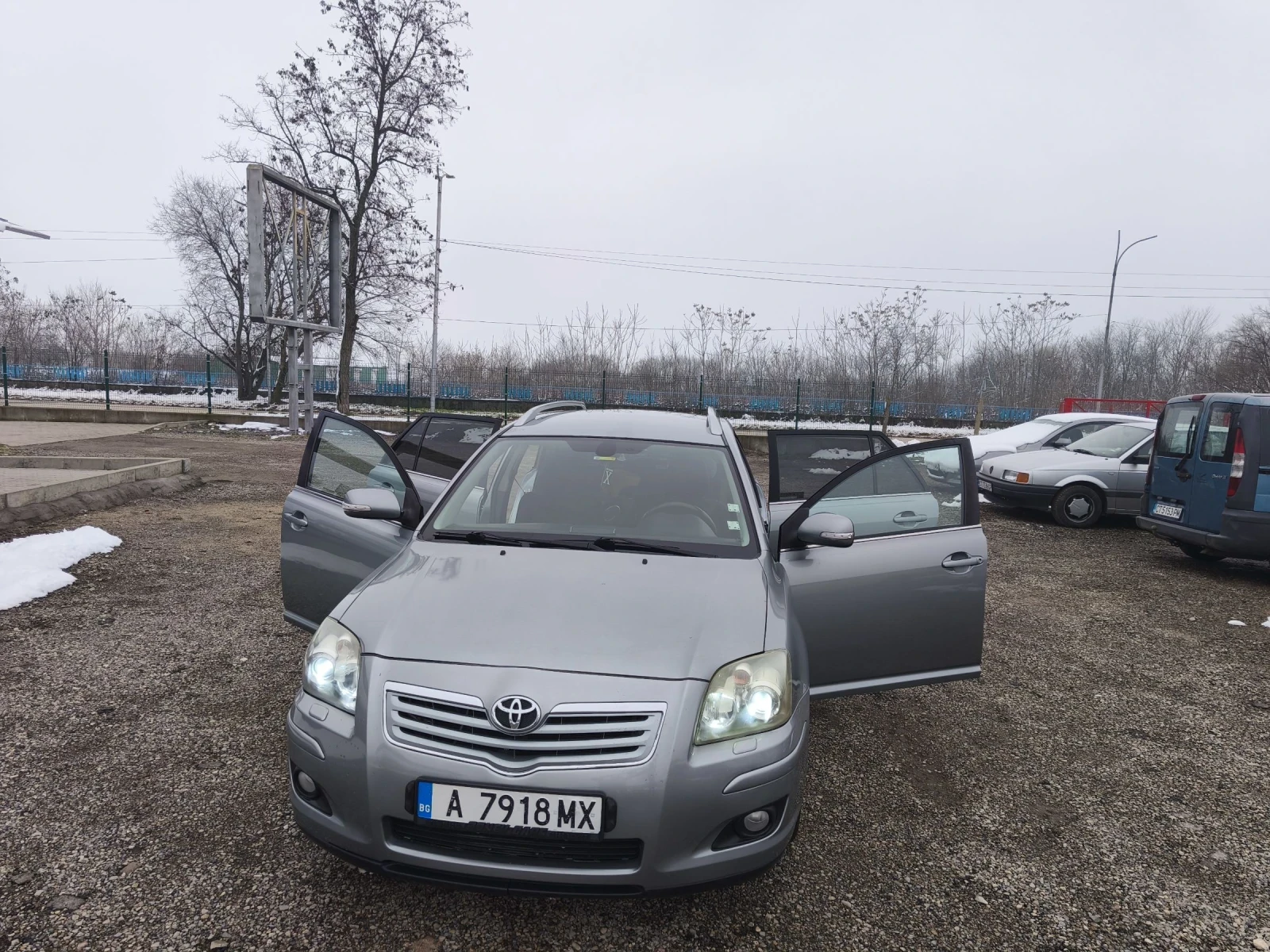 Toyota Avensis 2.0d 126 ������ | Mobile.bg � ����������� 3
