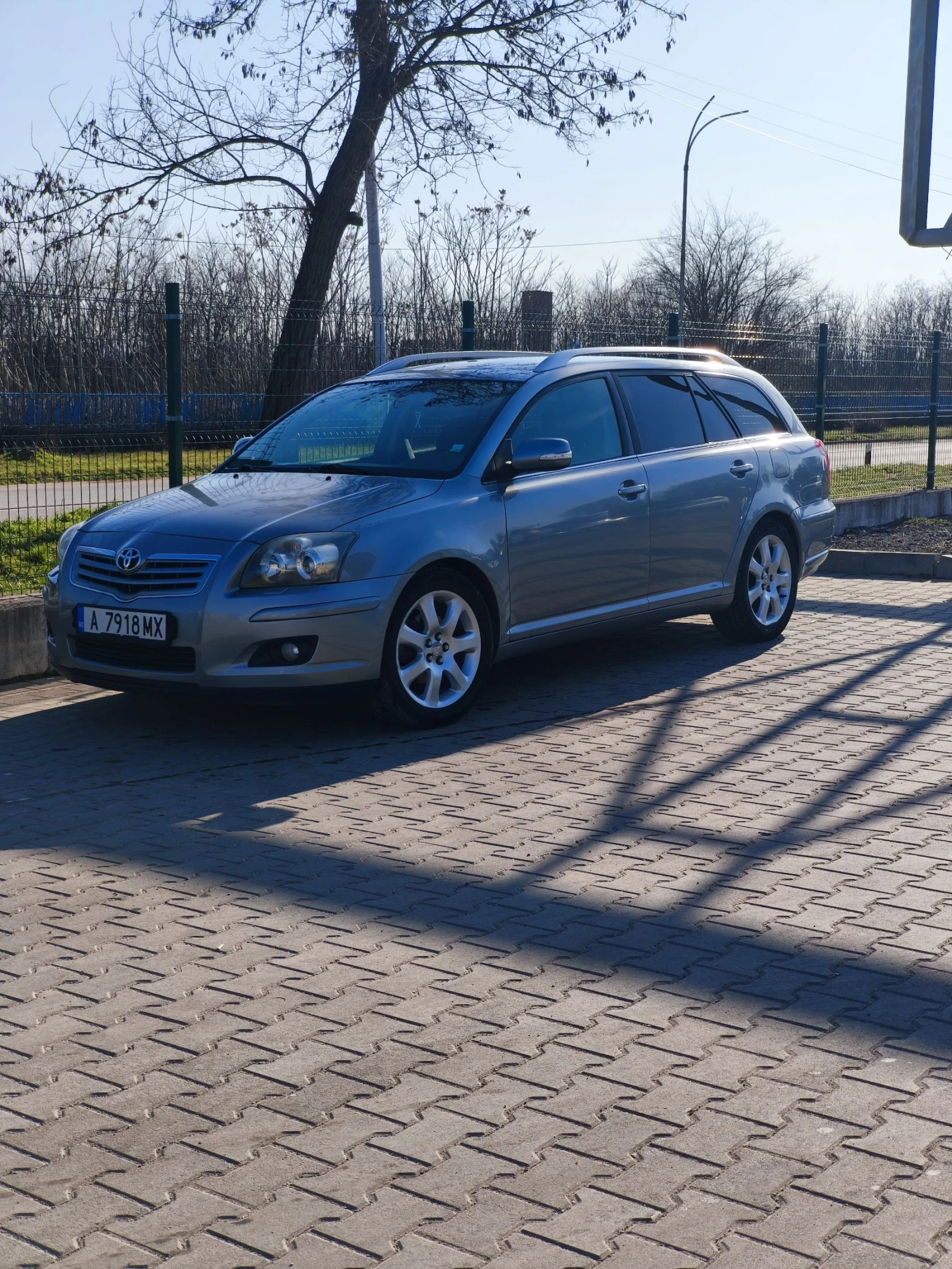 Toyota Avensis 2.0d 126 ������ | Mobile.bg � ����������� 1