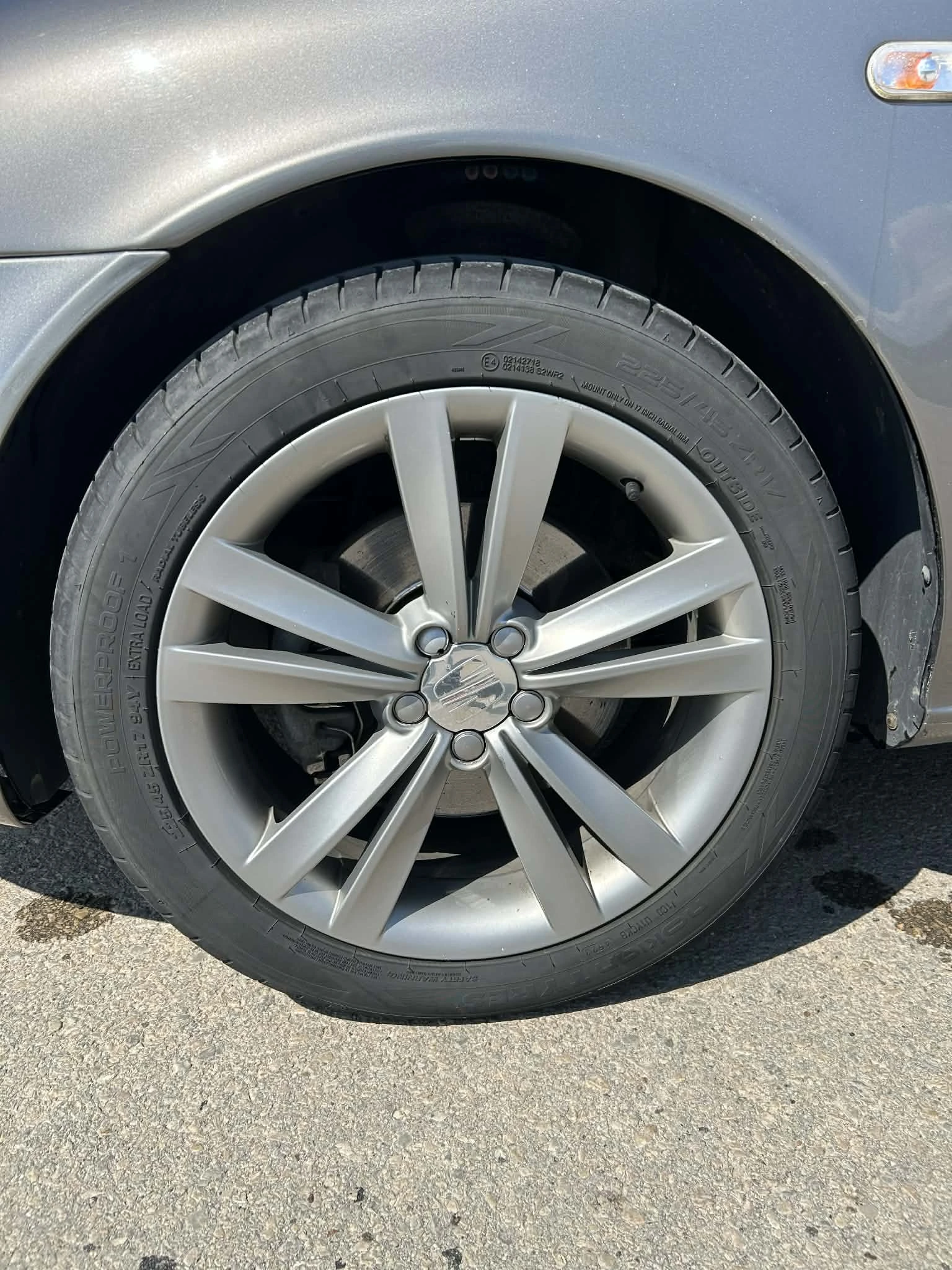 Seat Leon 1.9 TDI, снимка 14 - Автомобили и джипове - 54393243