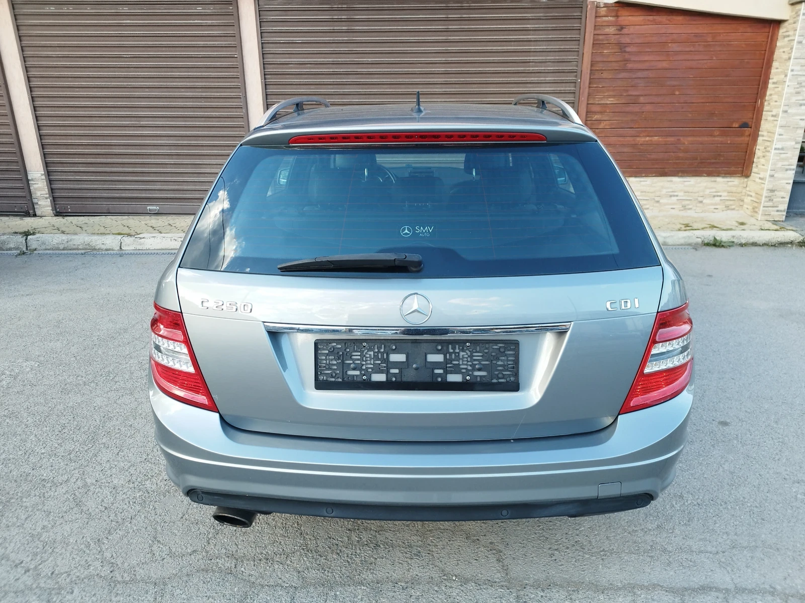Mercedes-Benz C 250 CDI, AMG, PANORAMA, NAVI, 204 k.c., снимка 5 - Автомобили и джипове - 54429657