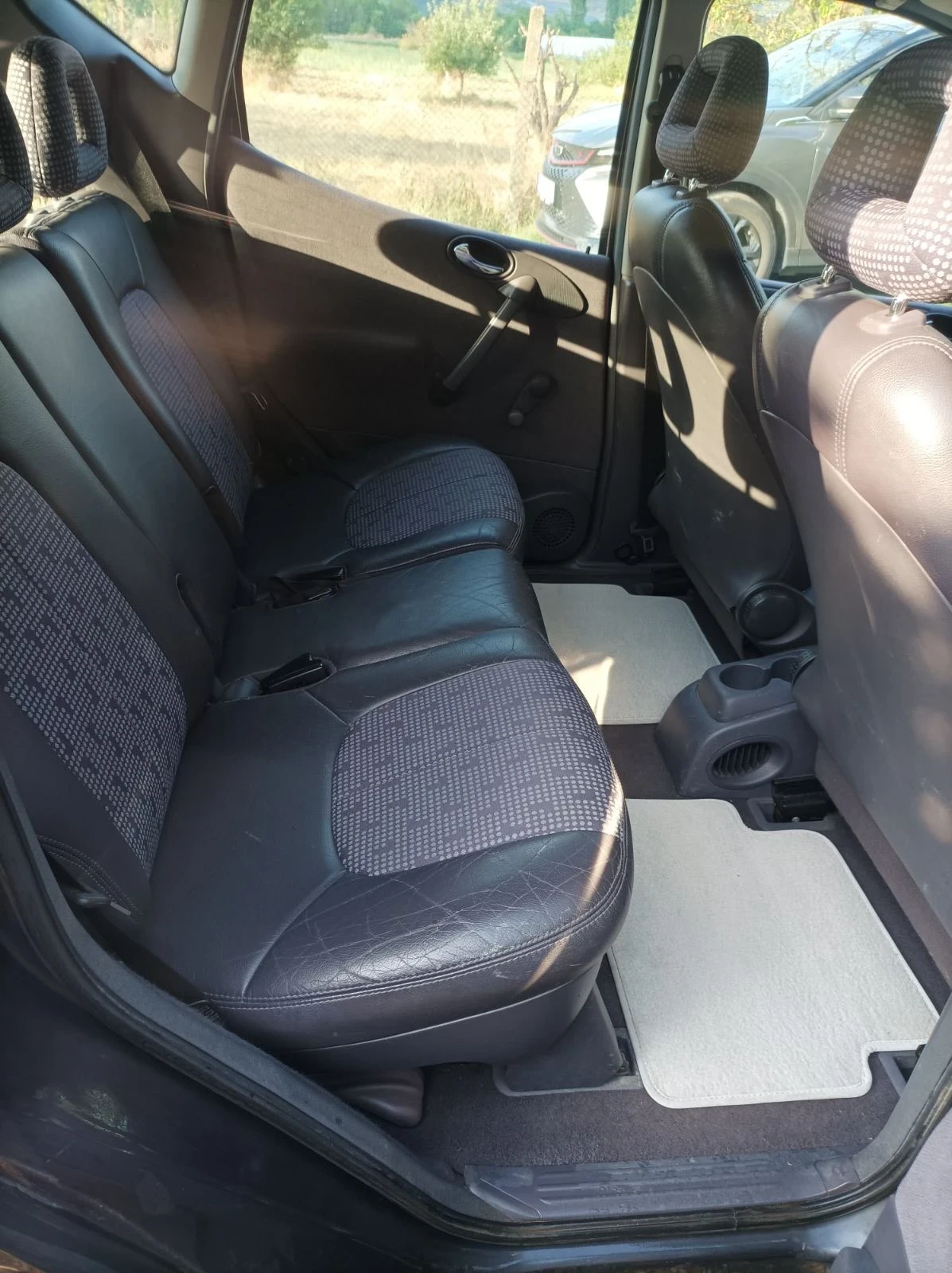 Mercedes-Benz A 160, снимка 4 - Автомобили и джипове - 54873812