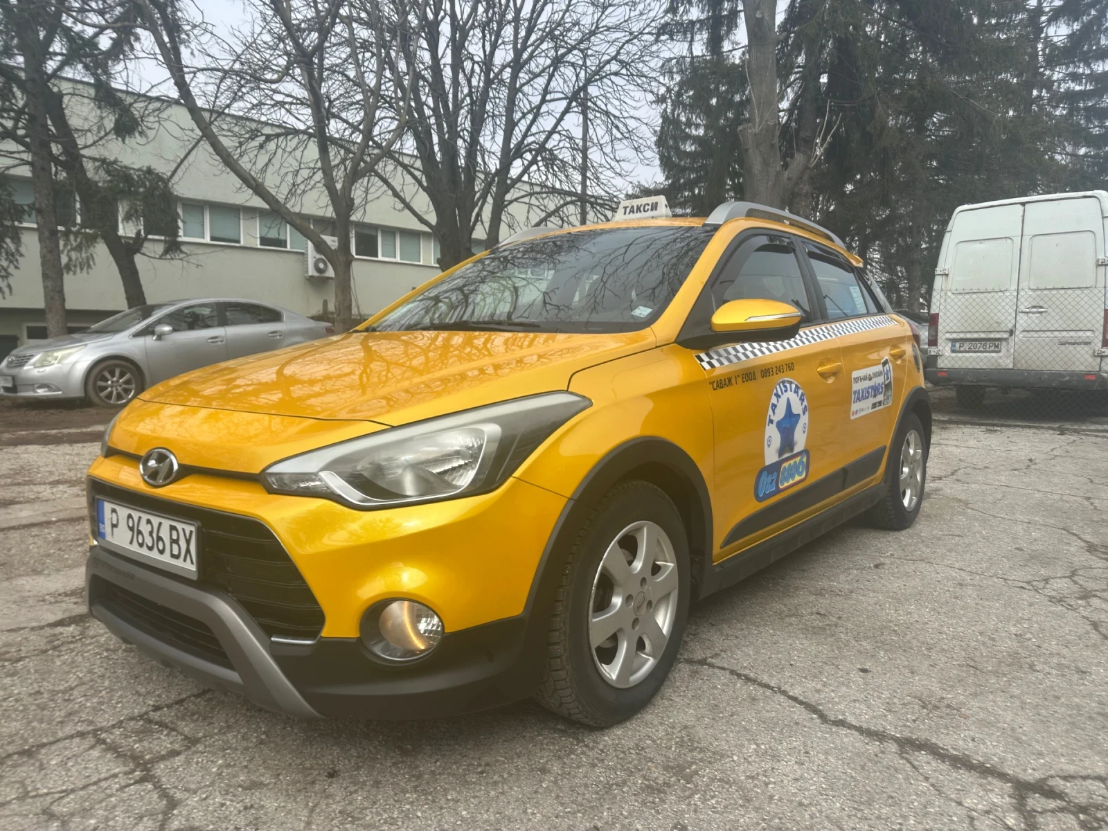 Hyundai I20 Activ , снимка 4 - Автомобили и джипове - 55128358