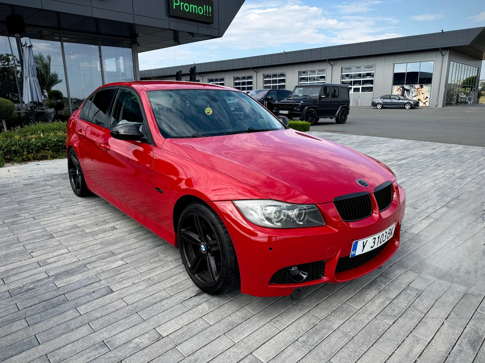 BMW 320 i /RWD /M3 OPTIC /TOP, снимка 2 - Автомобили и джипове - 55326632