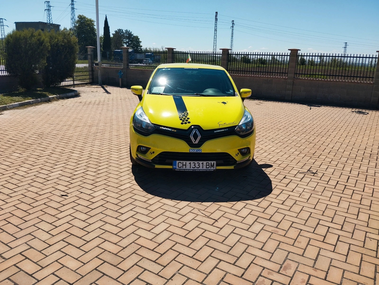 Renault Clio, снимка 2 - Автомобили и джипове - 55500685