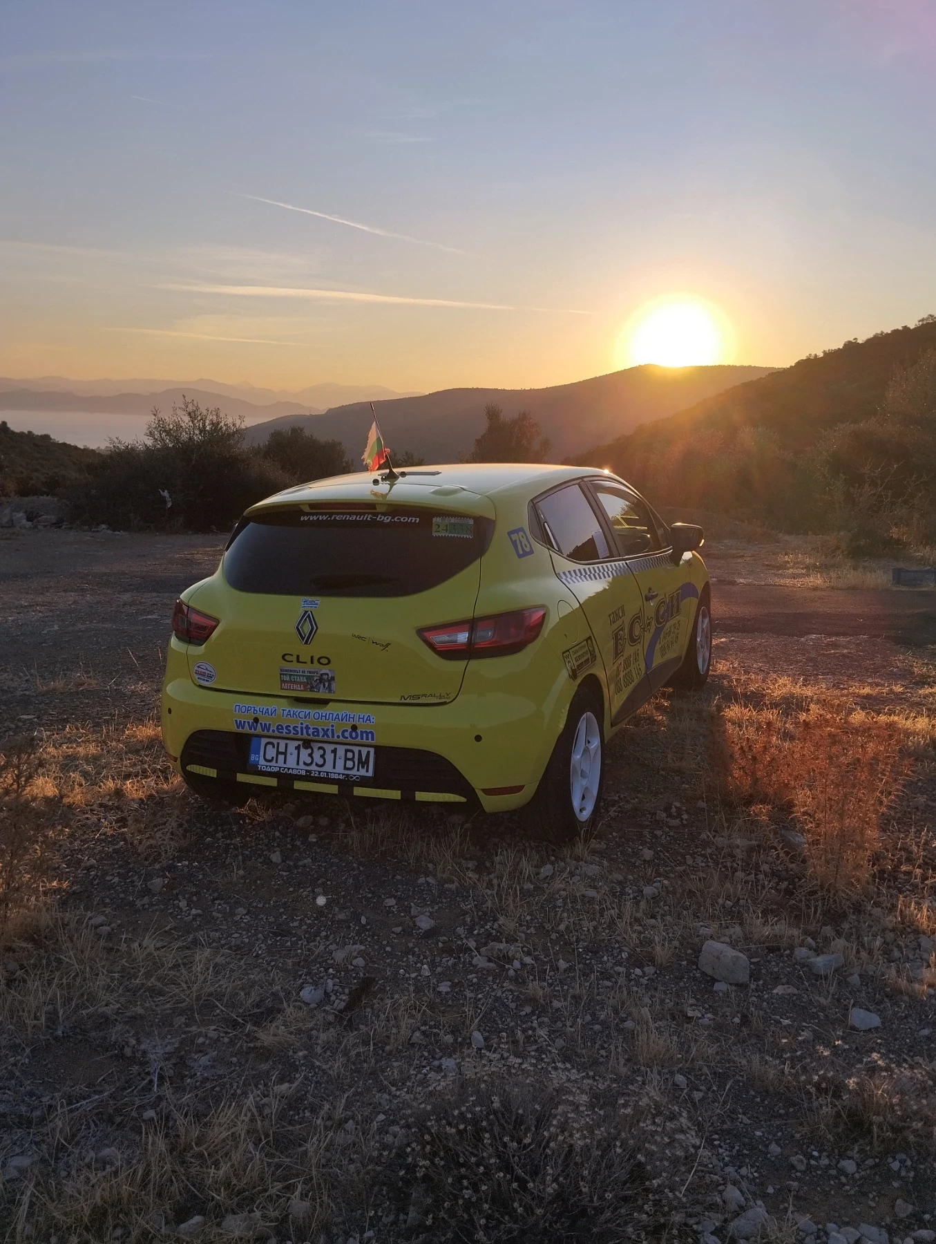 Renault Clio, снимка 15 - Автомобили и джипове - 55500685