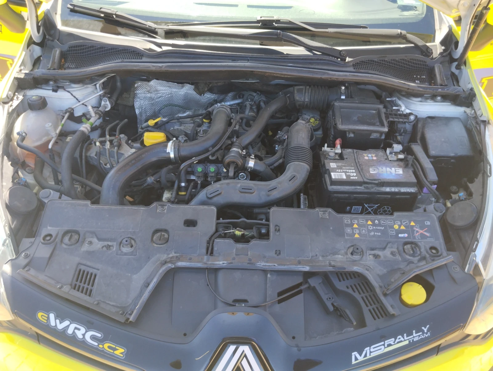 Renault Clio, снимка 12 - Автомобили и джипове - 55500685