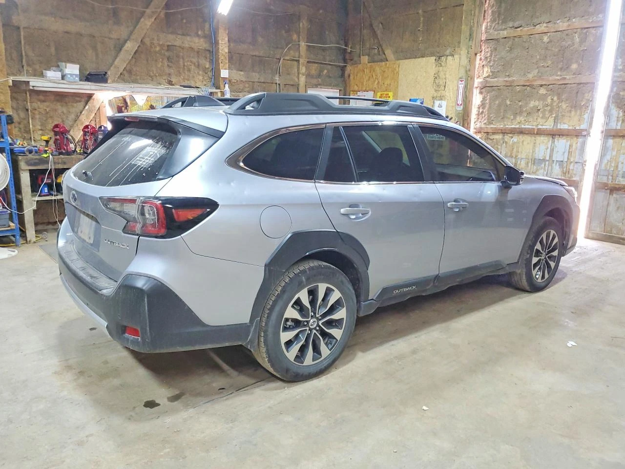 Subaru Outback 2.5l Limited, снимка 3 - Автомобили и джипове - 55893032