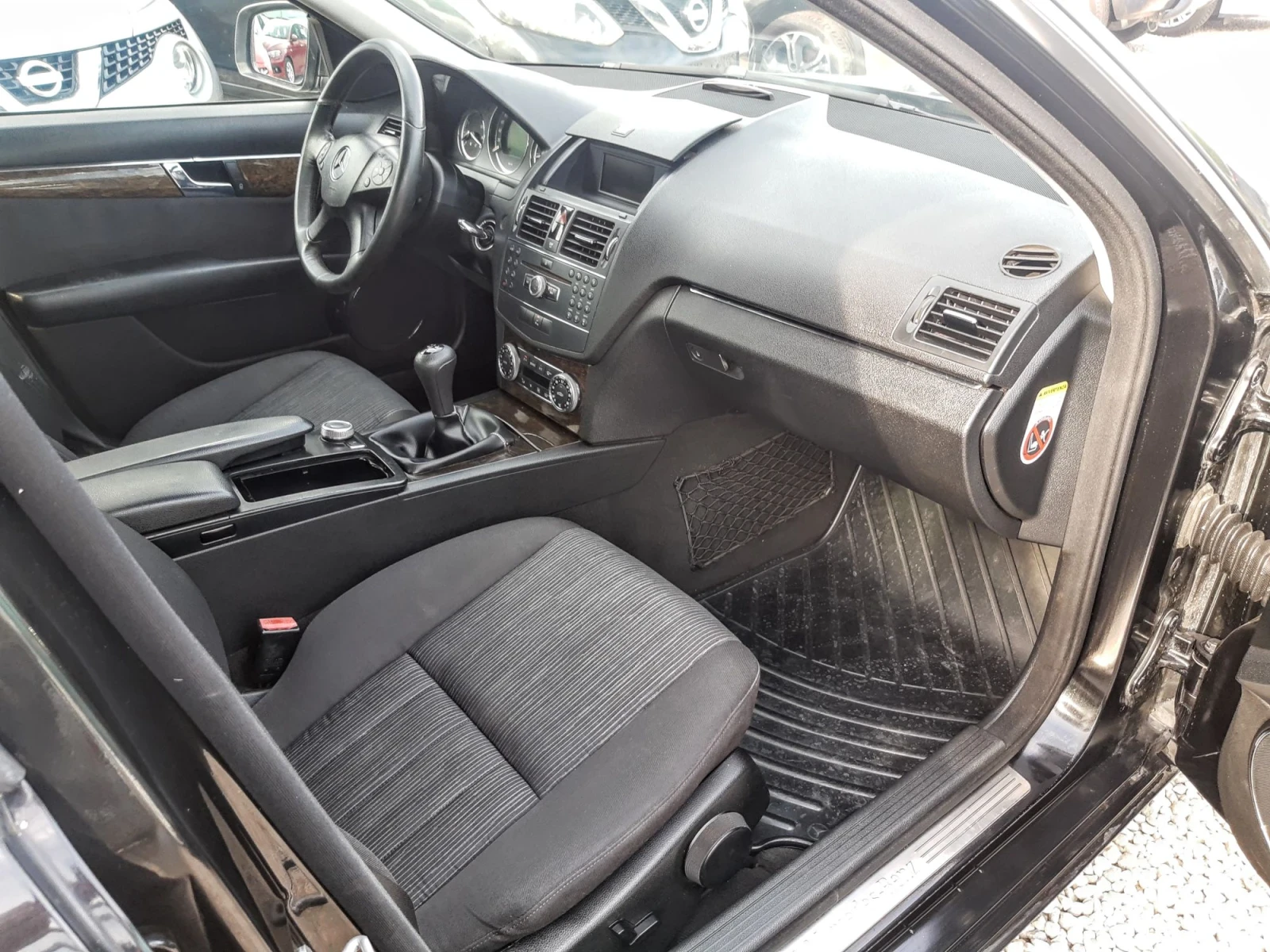 Mercedes-Benz C 220   - 170к.с., снимка 13 - Автомобили и джипове - 55949030