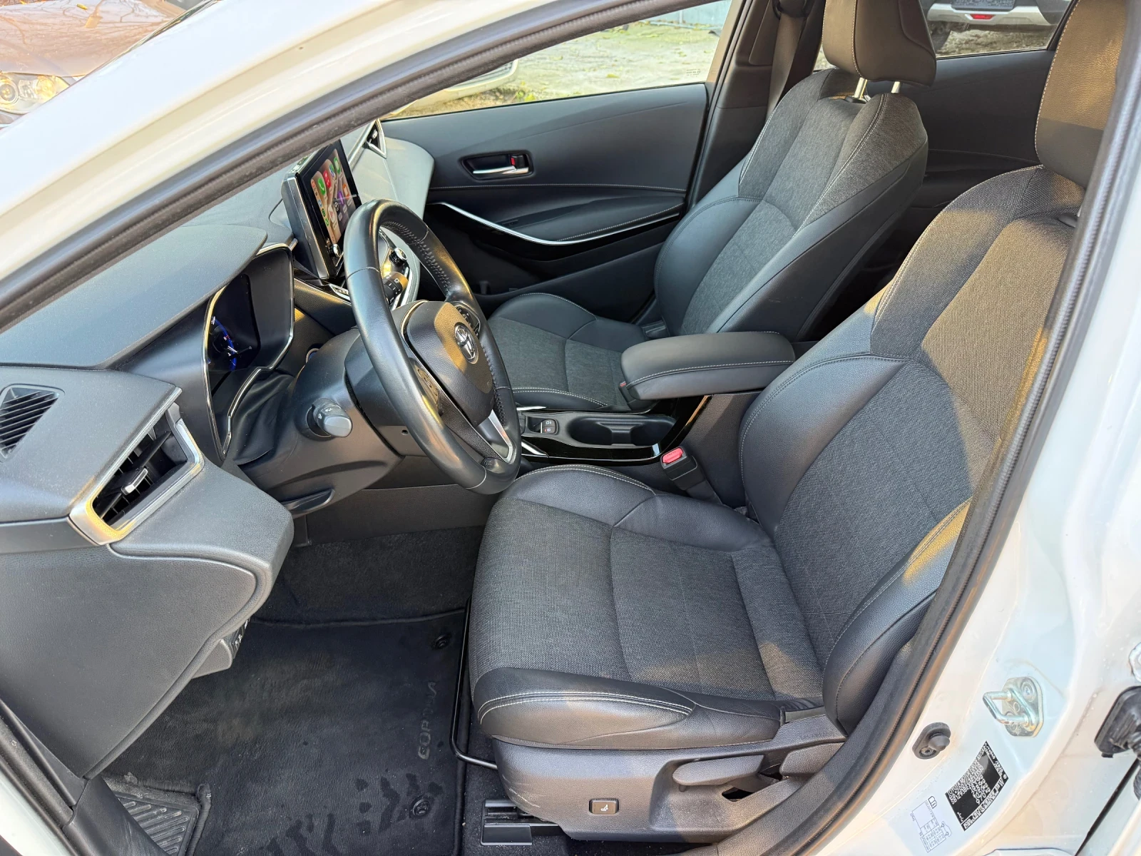 Toyota Corolla 1.8 Hybrid TS , � �������� ! | Mobile.bg � ����������� 9
