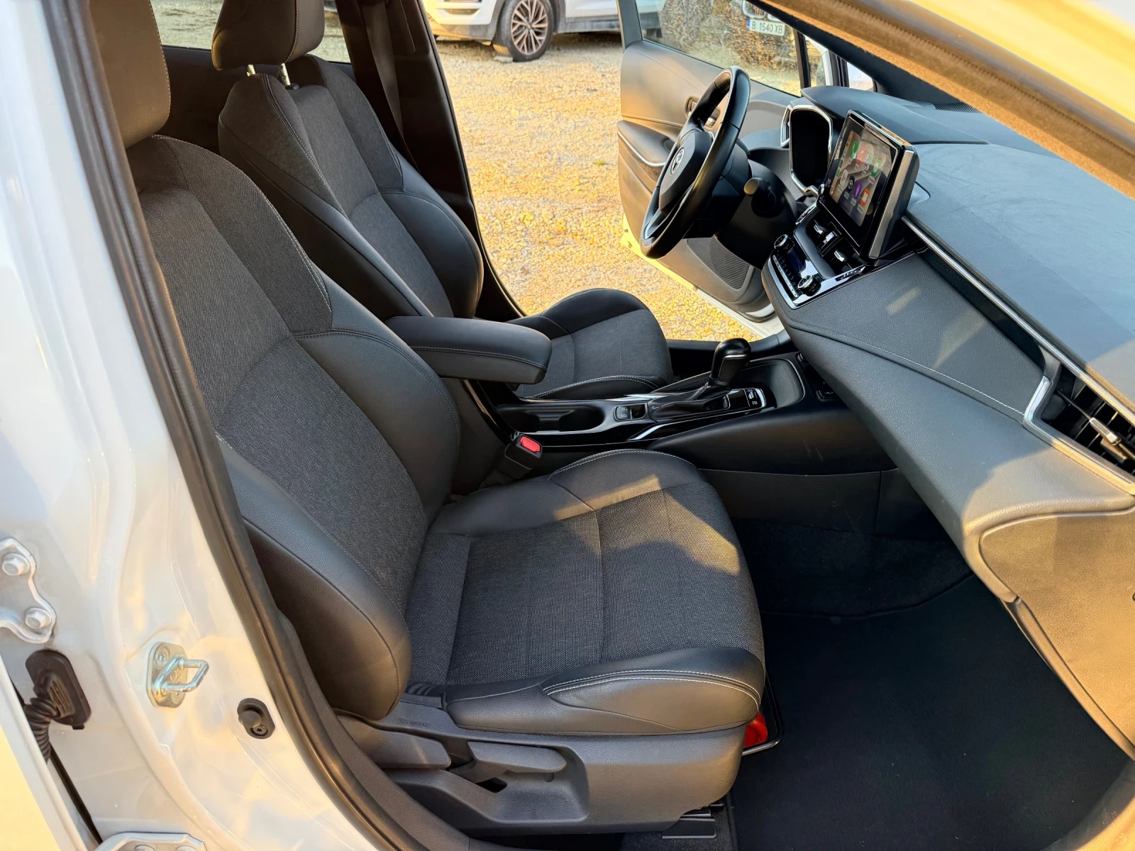 Toyota Corolla 1.8 Hybrid TS , � �������� ! | Mobile.bg � ����������� 12