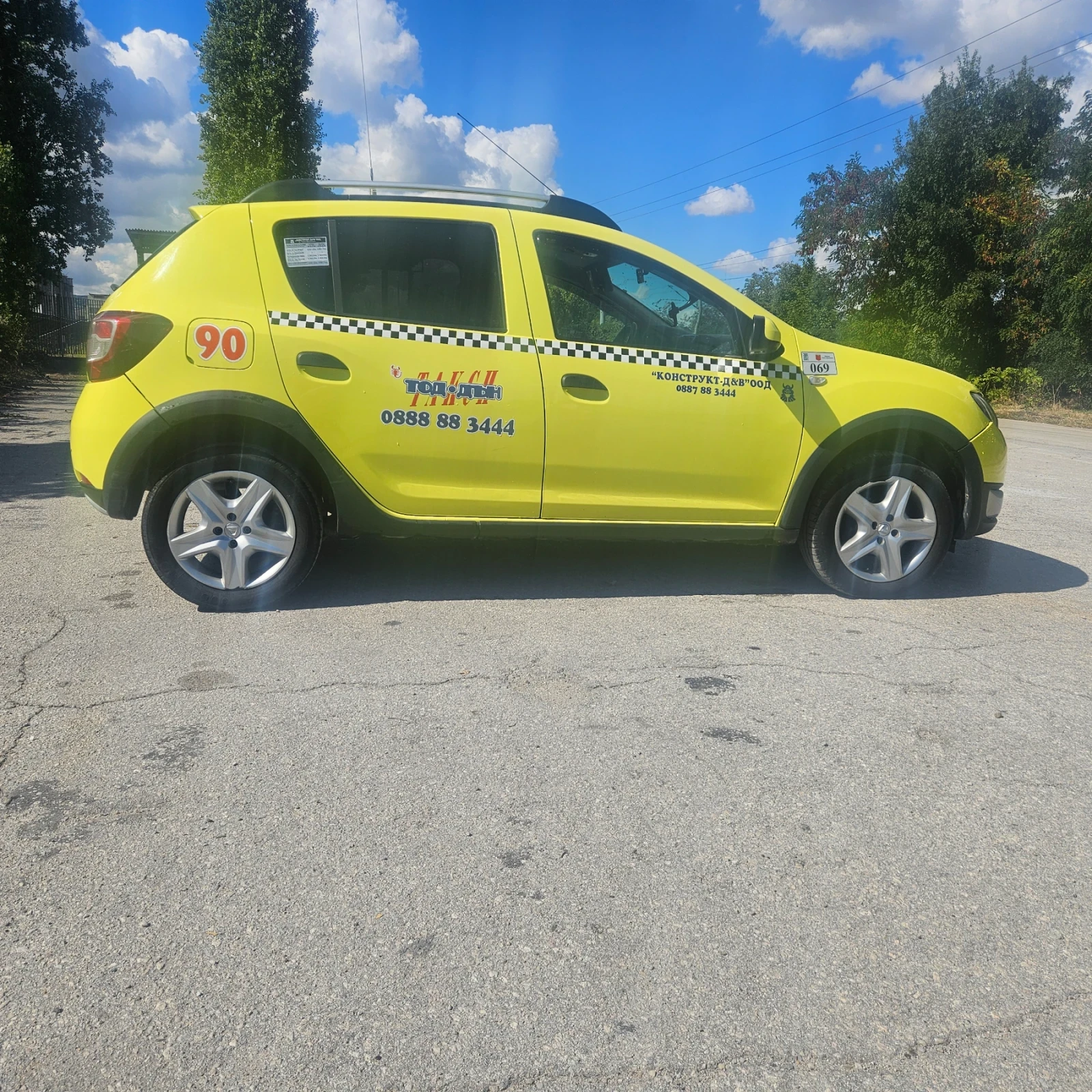 Dacia Sandero Stepway, снимка 7 - Автомобили и джипове - 56210513