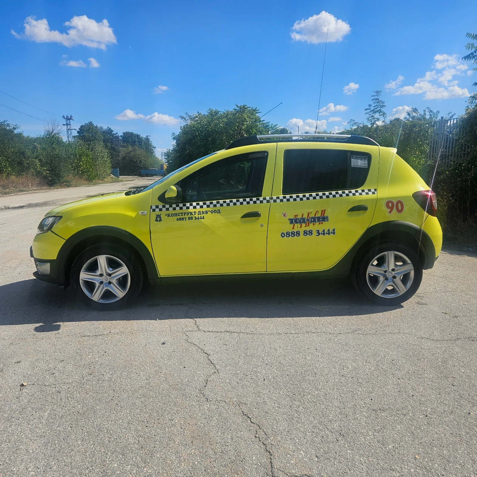 Dacia Sandero Stepway, снимка 3 - Автомобили и джипове - 56210513