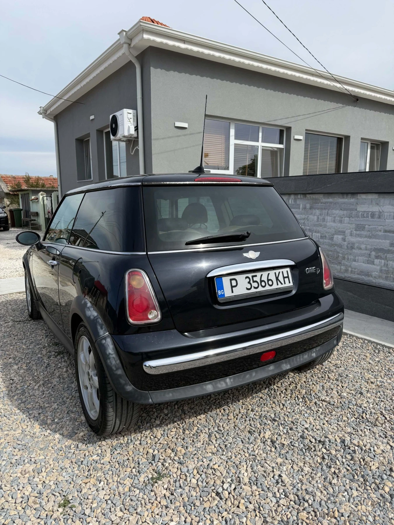 Mini D one, снимка 3 - Автомобили и джипове - 56239516