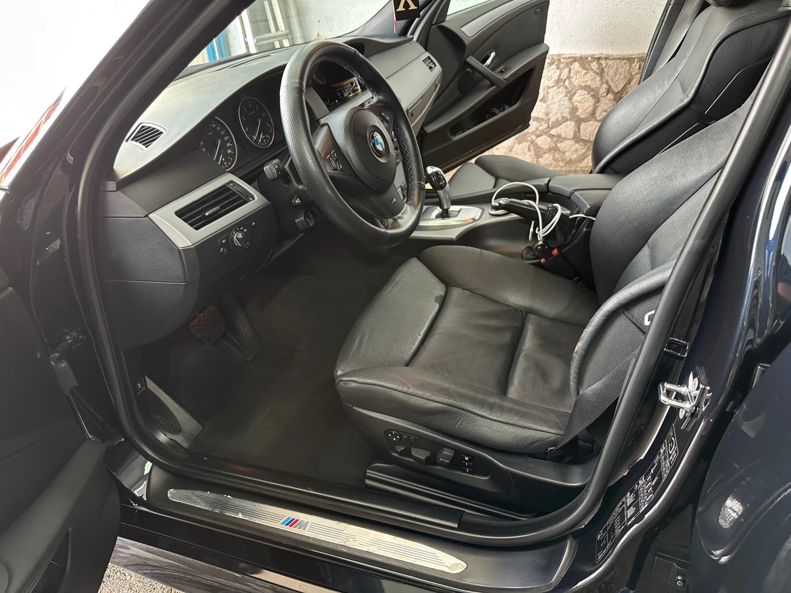 BMW 530, снимка 8 - Автомобили и джипове - 56415697