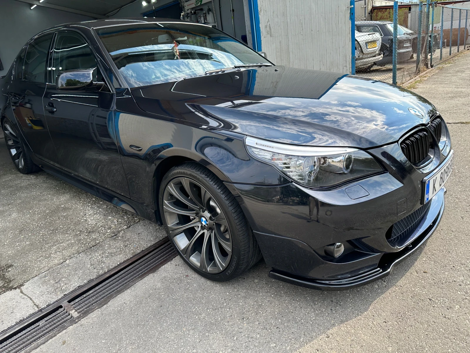 BMW 530