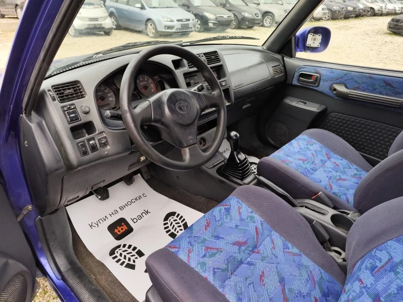 Toyota Rav4 2.0 бензин газ 4х4 Италия, снимка 11 - Автомобили и джипове - 46334128