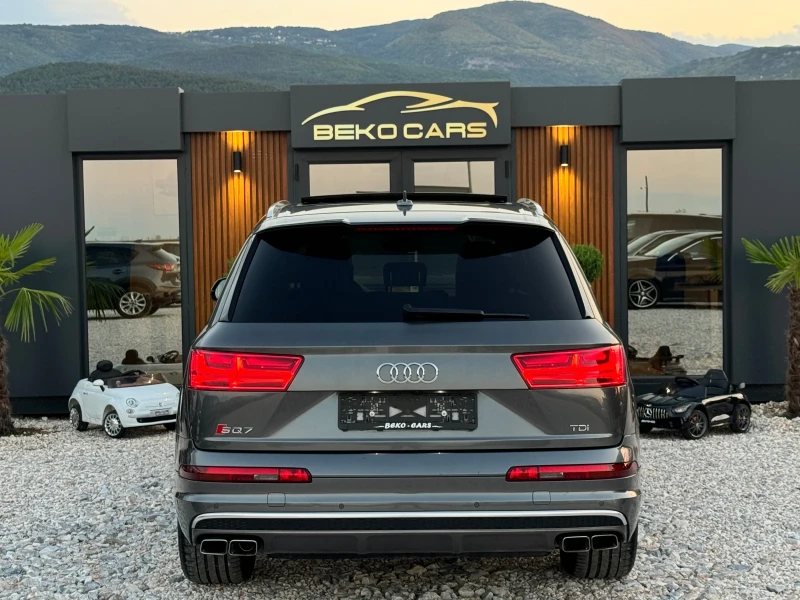 Audi SQ7 4.0TDI V8/EXCLUSIVE/PANO/DISTR/3XTV/MATRIX/FULLMAX, снимка 8 - Автомобили и джипове - 47455592