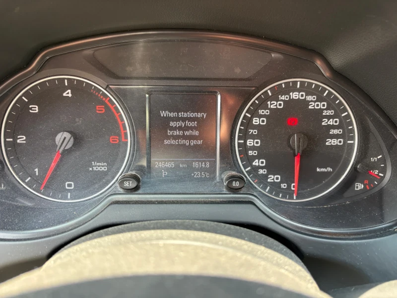 Audi Q5 3000, снимка 8 - Автомобили и джипове - 52294874