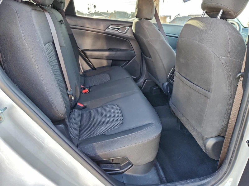 Kia Sportage * LX* AWD* , снимка 12 - Автомобили и джипове - 53385740