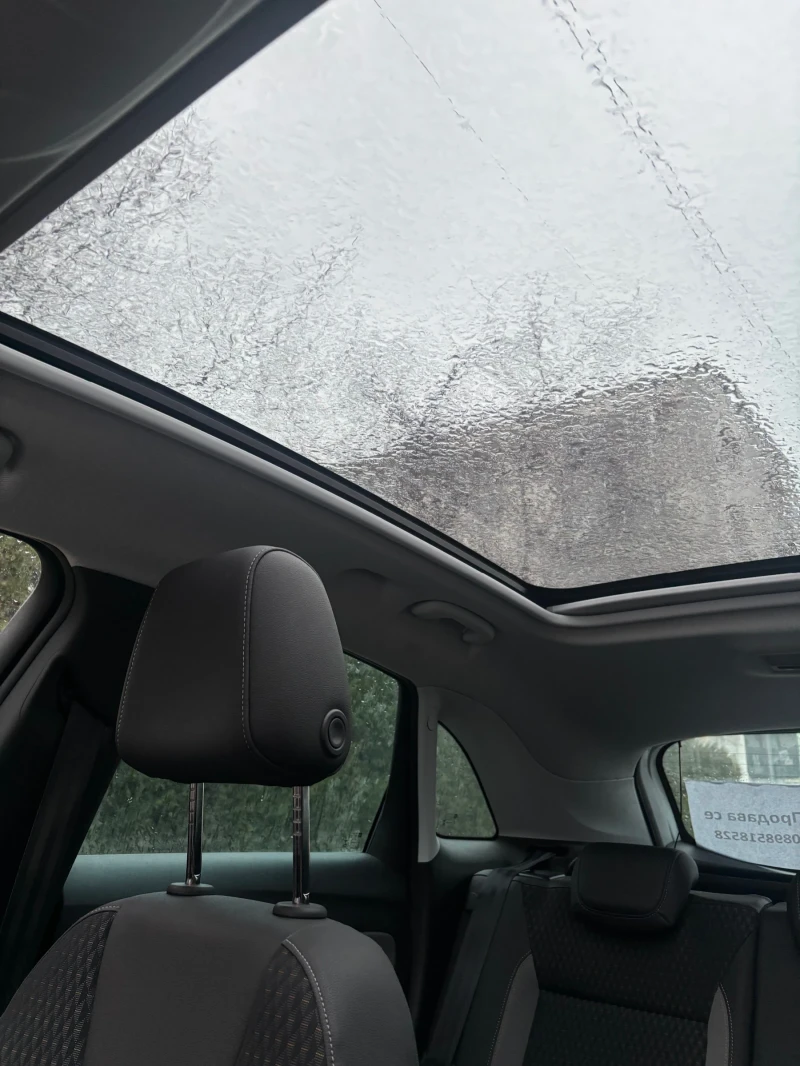 Opel Crossland X 1.2Т 131кс, снимка 8 - Автомобили и джипове - 53469340