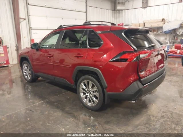 Toyota Rav4 XLE PREMIUM, снимка 3 - Автомобили и джипове - 48666678