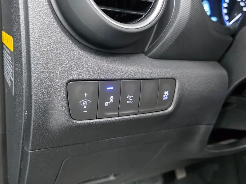 Hyundai Kona 1.6D - САМО 30% АВАНС, снимка 13 - Автомобили и джипове - 56028487