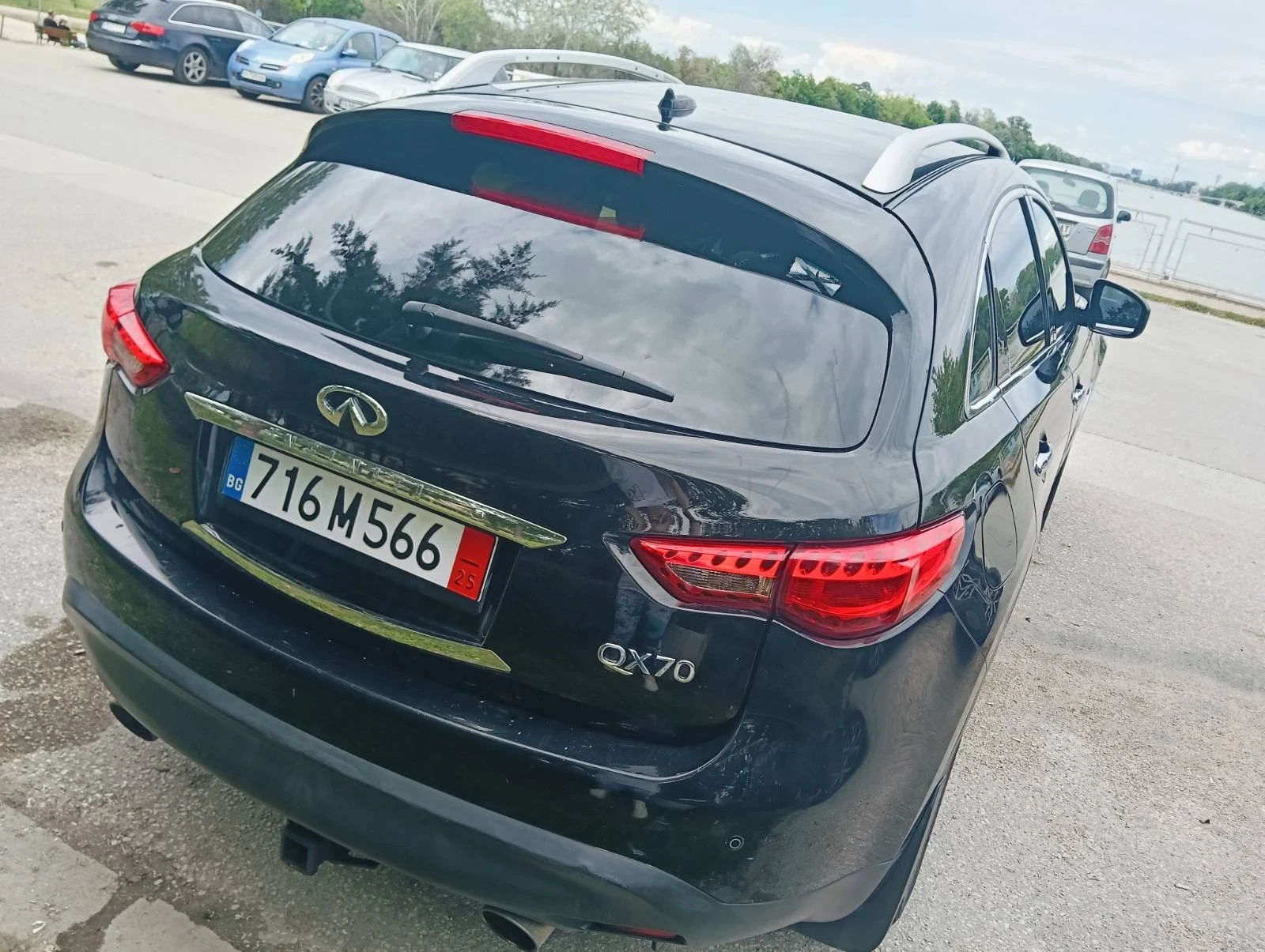 Infiniti QX70  - изображение 9