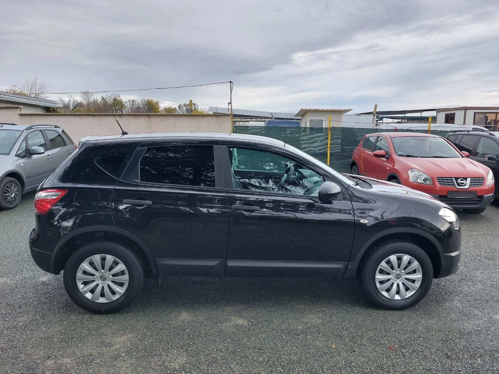 Nissan Qashqai 1.6i - изображение 4