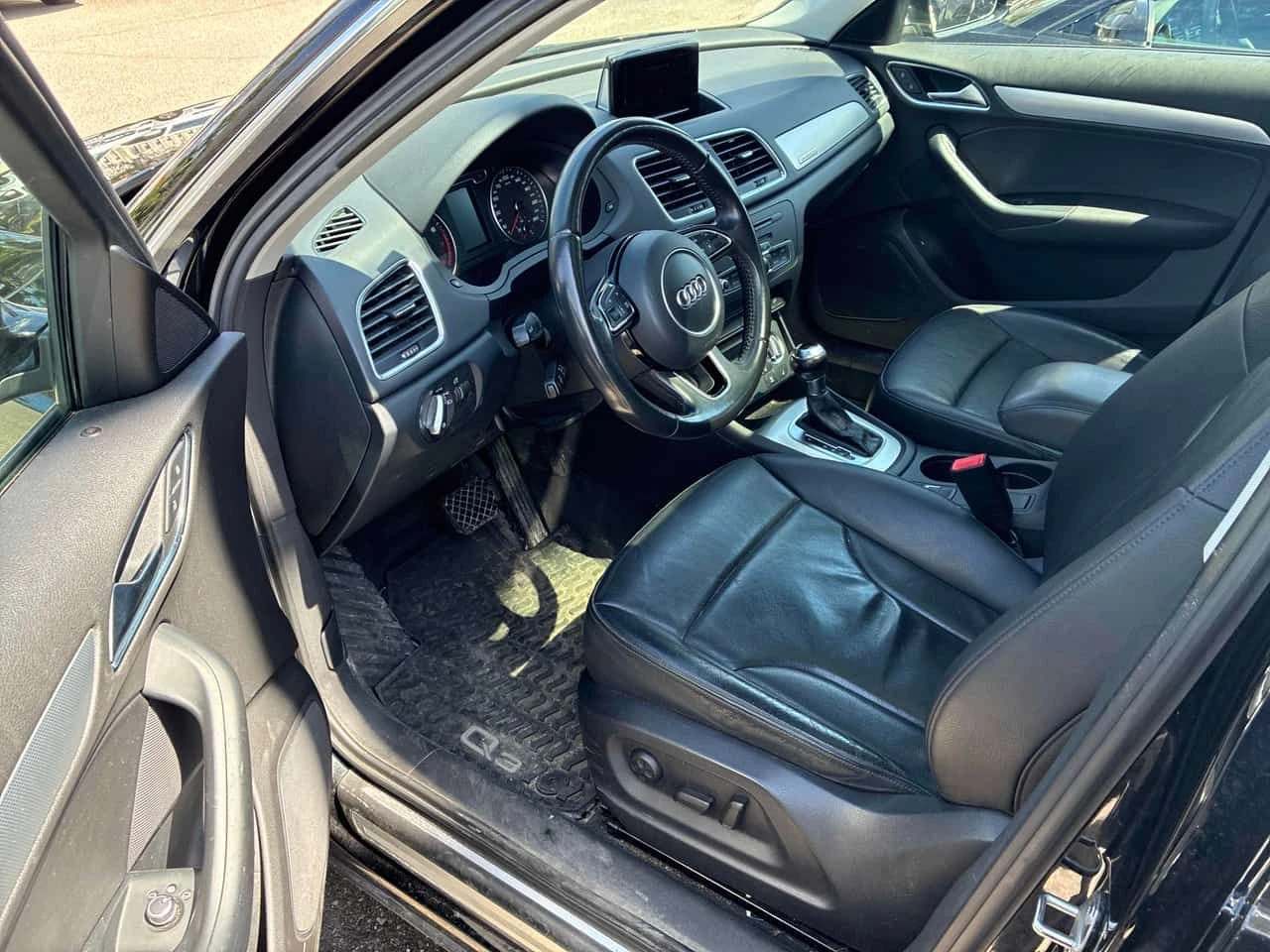 Audi Q3 * Progressiv * CARFAX * ���� �� �� | Mobile.bg � ����������� 6