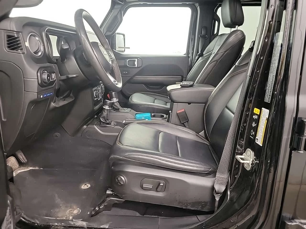 Jeep Wrangler * Sahara * CARFAX * ЦЕНА ДО БГ, снимка 6 - Автомобили и джипове - 55468484