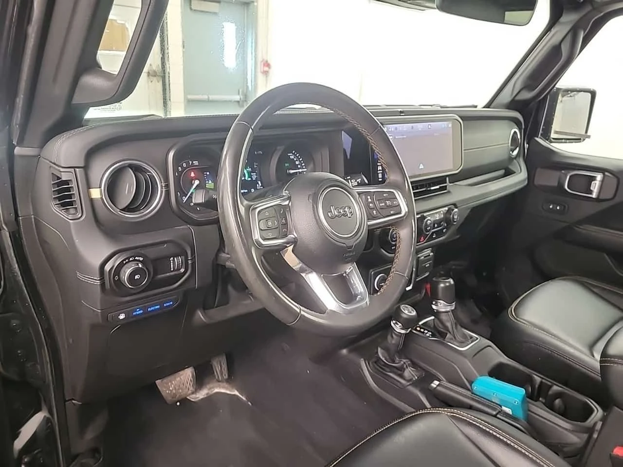 Jeep Wrangler * Sahara * CARFAX * ЦЕНА ДО БГ, снимка 10 - Автомобили и джипове - 55468484