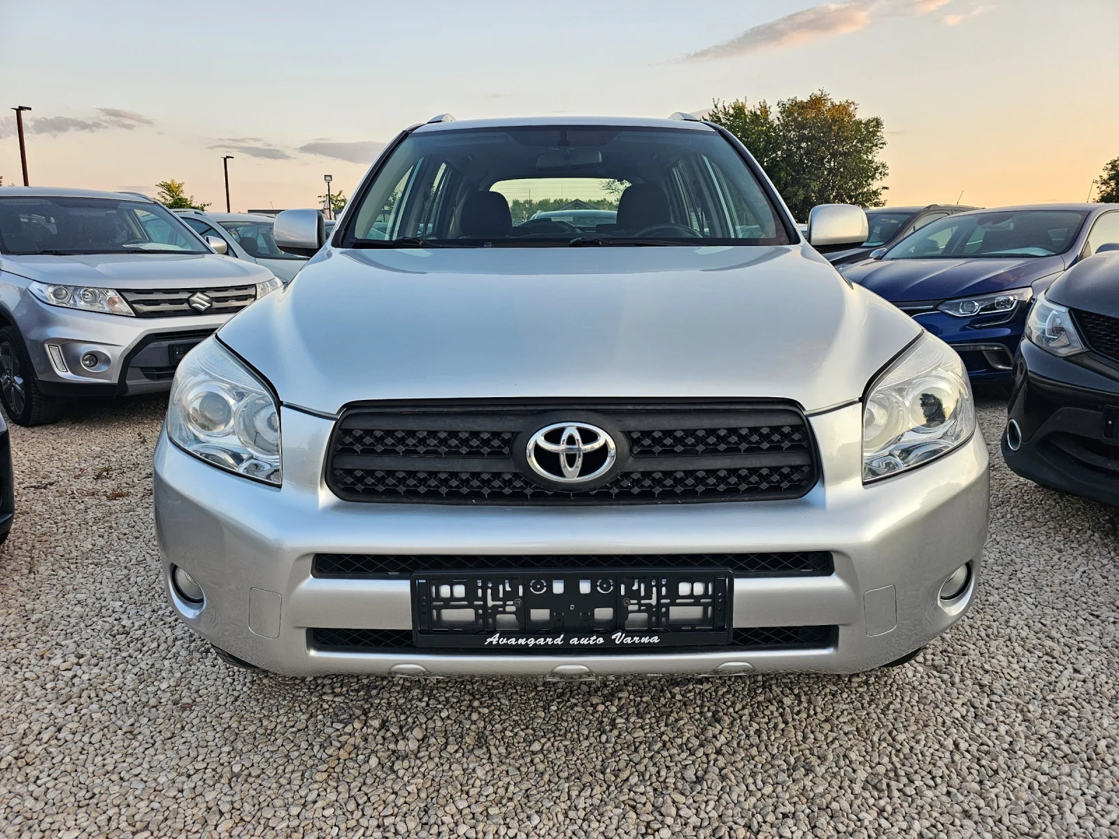 Toyota Rav4 2.2D-4D, 136к.с., 4х4 , снимка 2 - Автомобили и джипове - 55495087