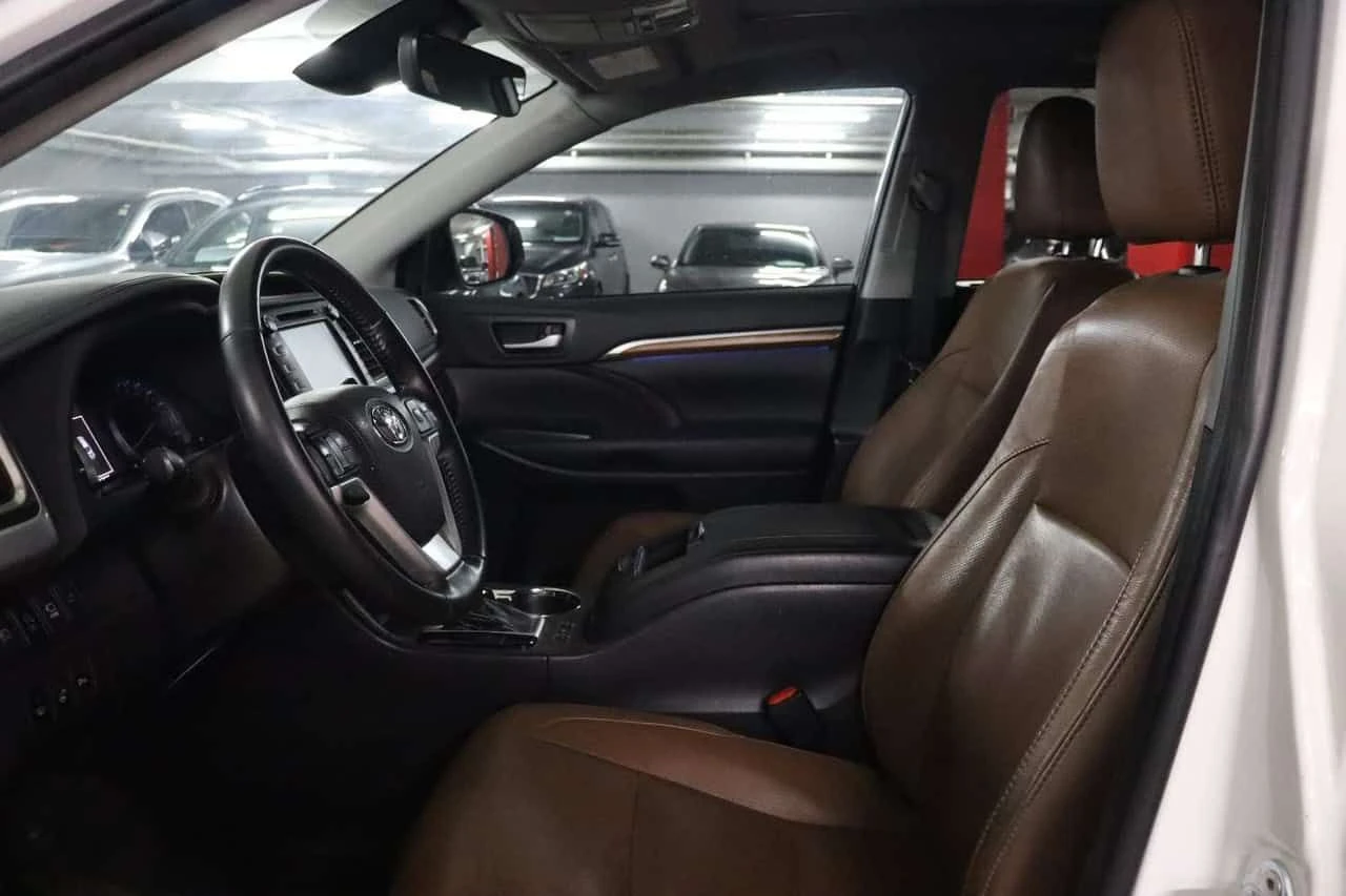 Toyota Highlander Limited | CARFAX | АВТОКРЕДИТ БЕЗ ПЪРВОНАЧАЛНА , снимка 7 - Автомобили и джипове - 55598526