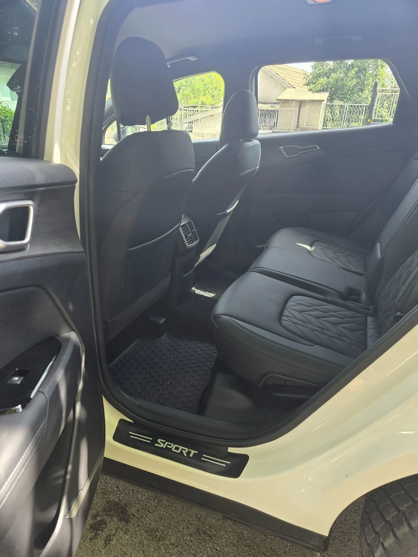 Kia Sportage 2.5 GDi LPG, снимка 13 - Автомобили и джипове - 56040164