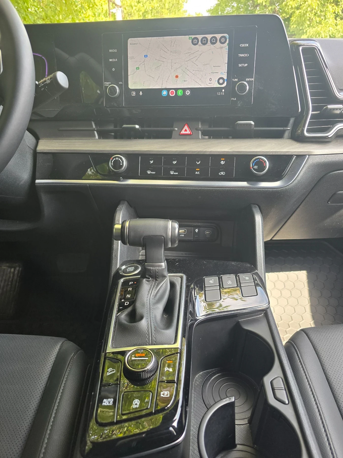 Kia Sportage 2.5 GDi LPG, снимка 11 - Автомобили и джипове - 56040164