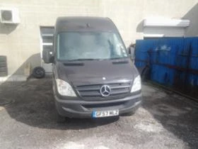 Mercedes-Benz Sprinter 315 на части, снимка 3