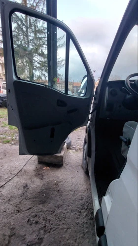 Renault Master 2.5 DCI, снимка 6