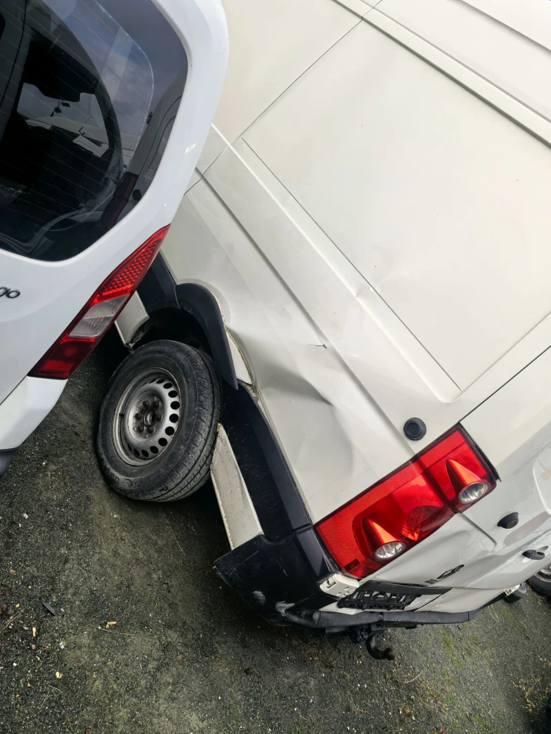 VW Crafter 2.5TDI na 4asti, снимка 6 - Бусове и автобуси - 51559015