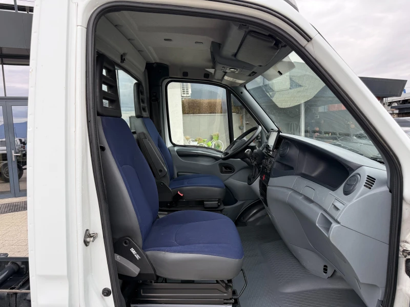 Iveco Daily 40C15 3.0HPI до 3.5т. 4.10м. междуосие , снимка 11 - Бусове и автобуси - 53247656