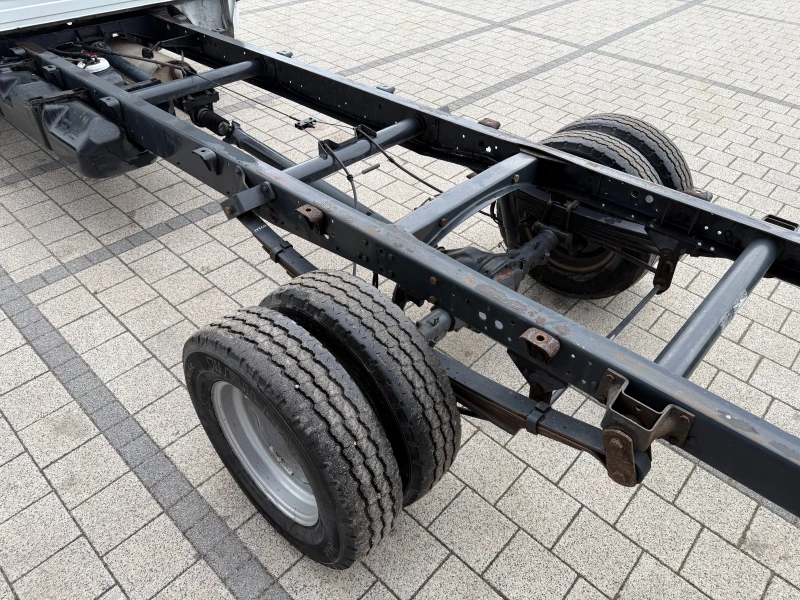 Iveco Daily 40C15 3.0HPI до 3.5т. 4.10м. междуосие , снимка 5 - Бусове и автобуси - 53247656